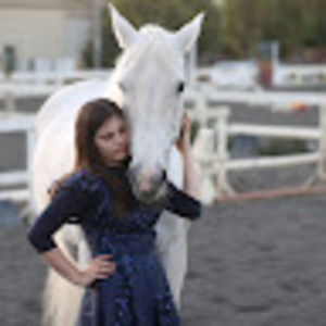 Meet your Posher, Tamar